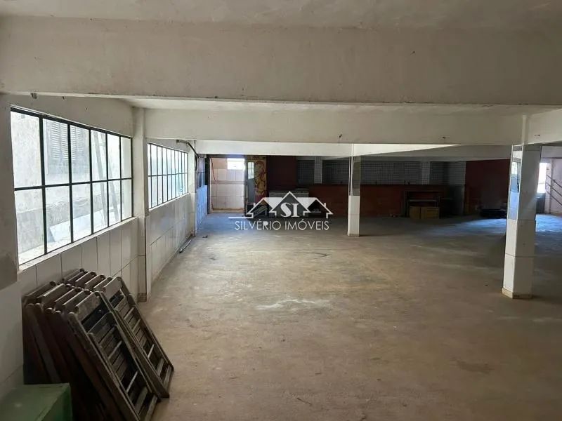 Galpão- Petrópolis, Corrêas