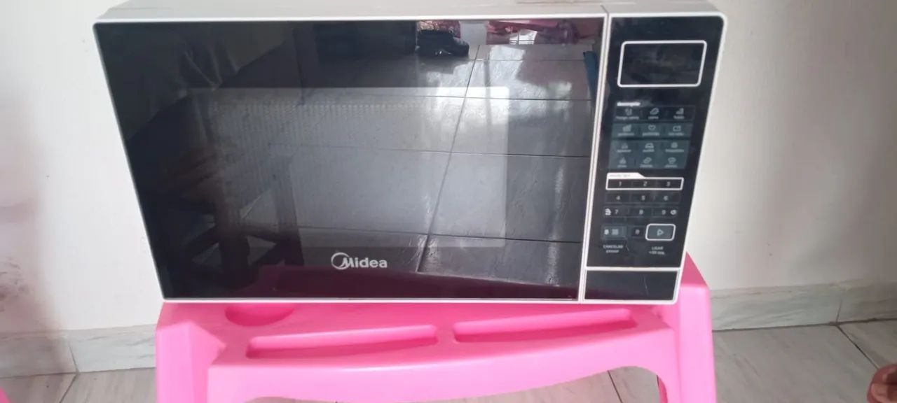 Microondas Midea 20 Litros
