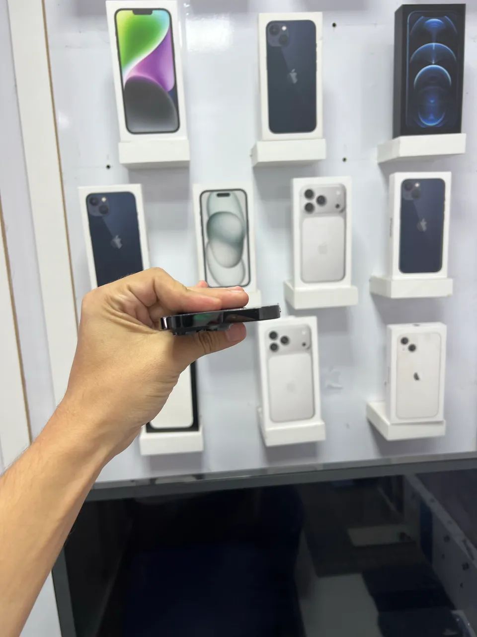 IPhone 14 Pro - 256GB - PRETO  - Foto 5