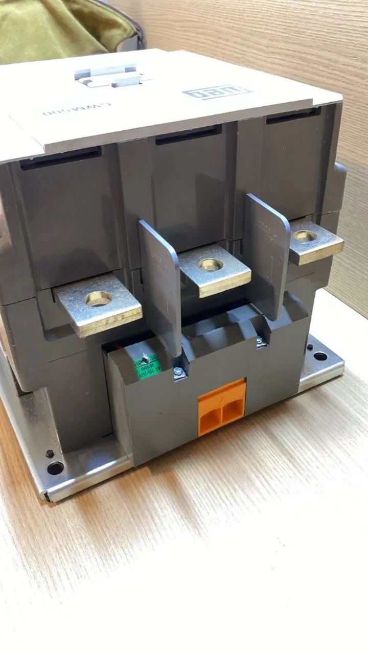 Contator WEG CWM500 - NUNCA USADO - Avaria de Transporte (Peças Novas) - Foto 4