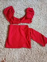 Vendo conjunto de saia e blusa M