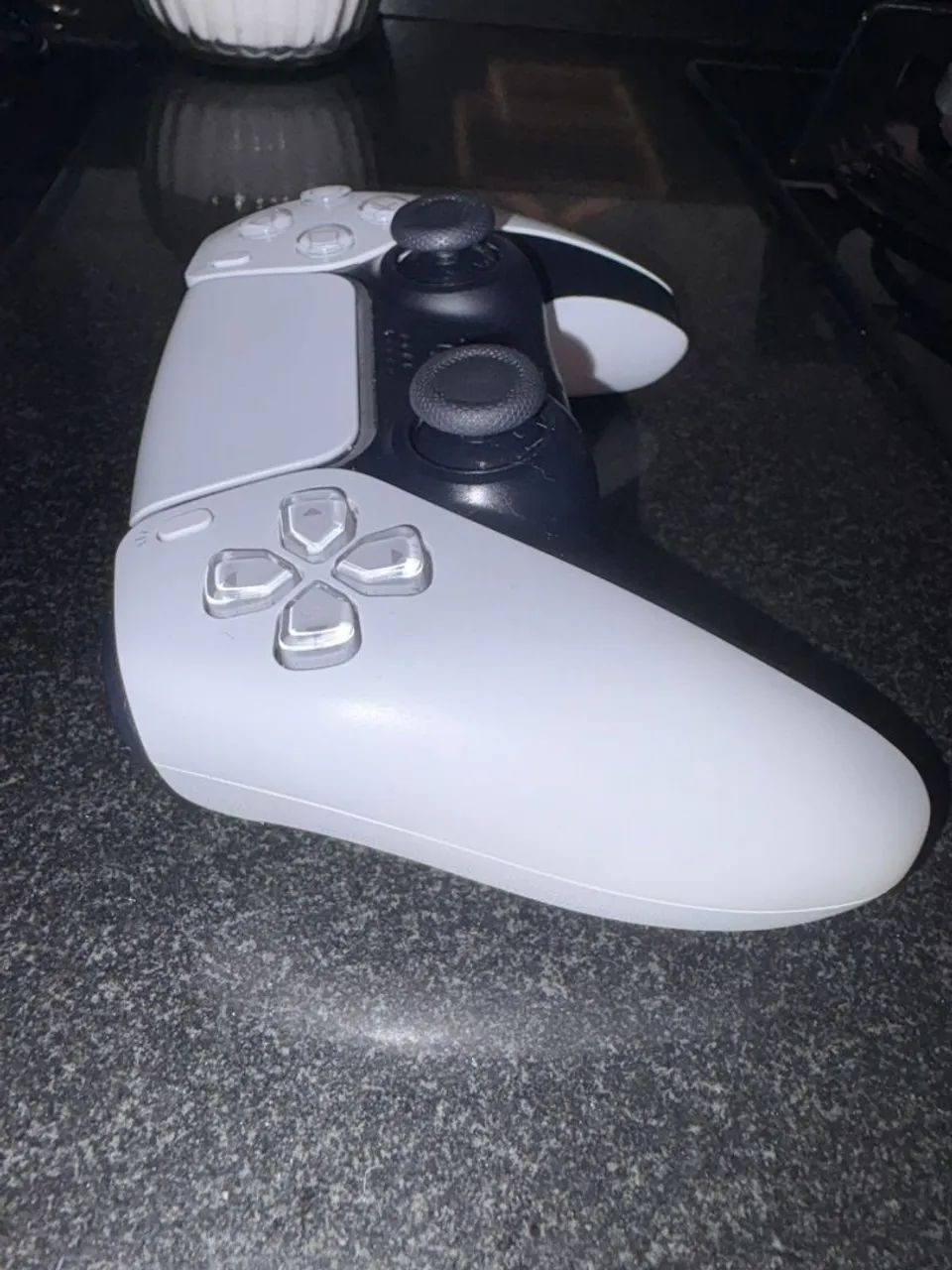 Controle Branco para PlayStation 5 + Capinha - Foto 3