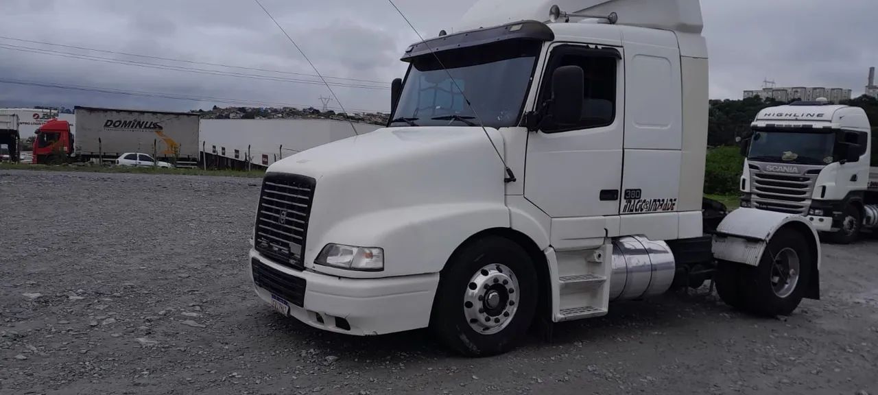 Volvo NH12  - Foto 5