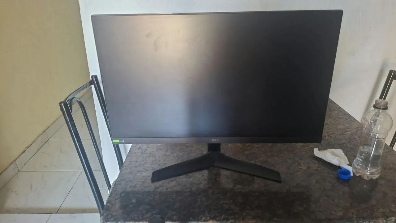 Monitor LG UltrarGear  - Foto 2