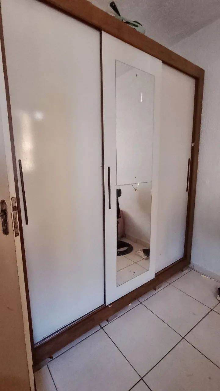 Guada roupa ( CASAL) Apenas com risco no espelho  - Foto 2