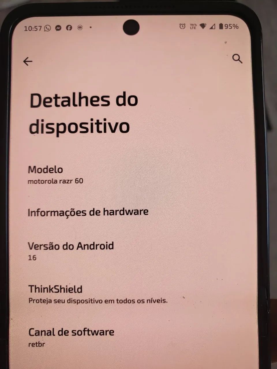 Moto razr 60 - Foto 5