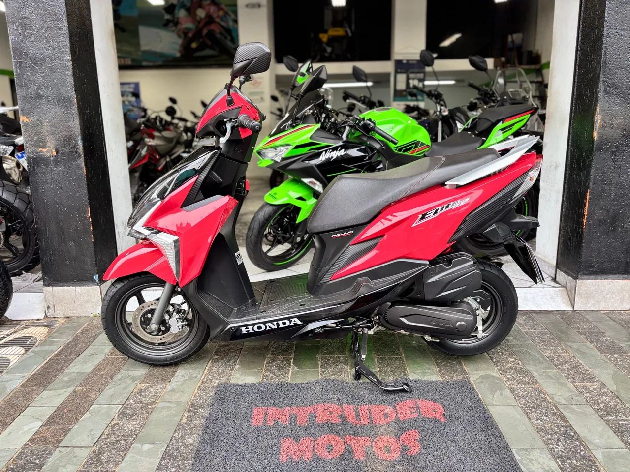 Elite 125 