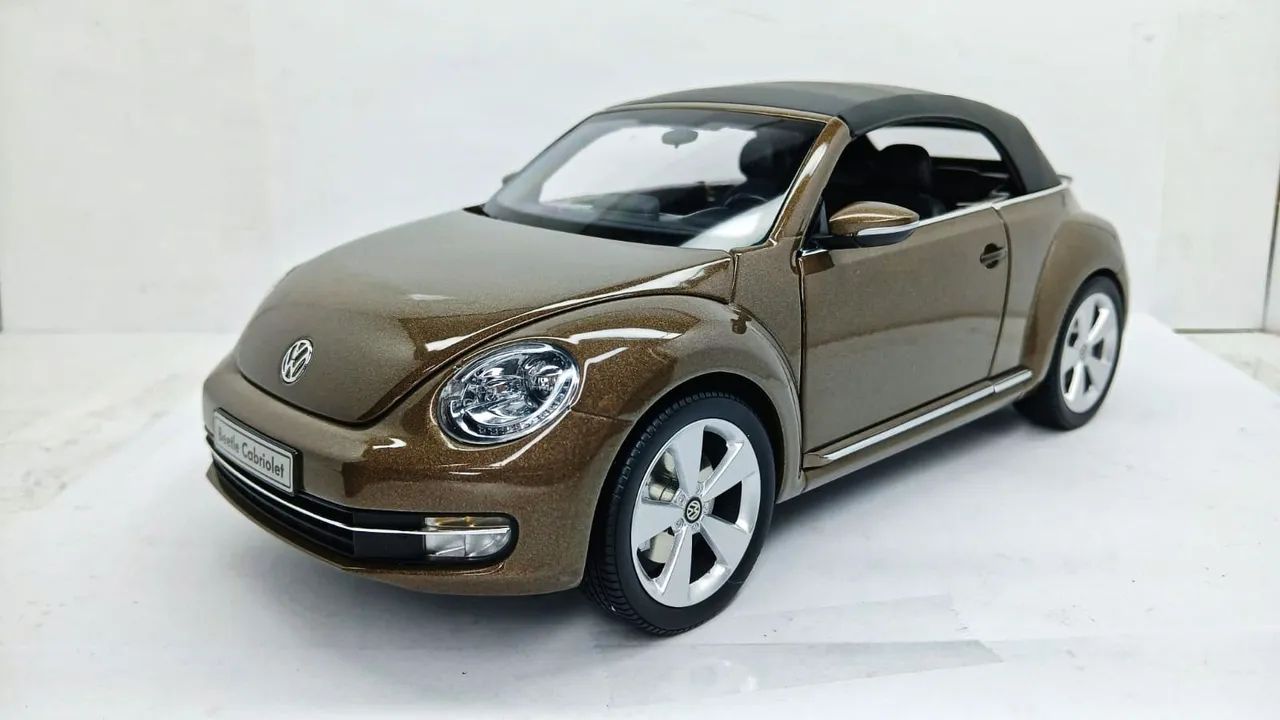 Miniatura Volkswagen Fusca 1/18