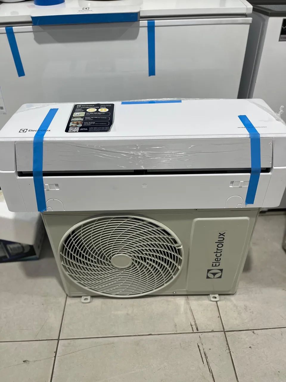 Split Electrolux 12mil Btus inverter  - Foto 3
