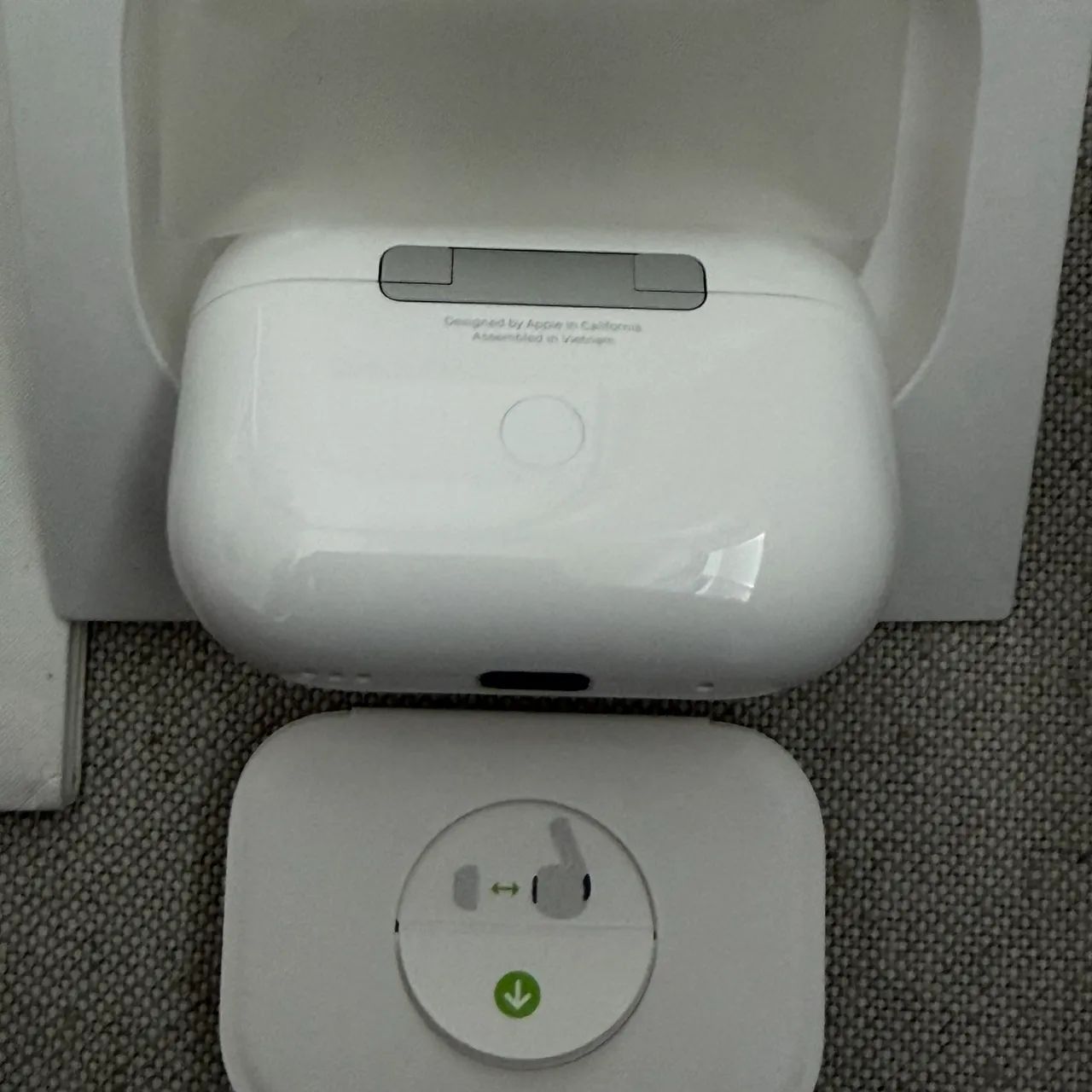 AirPods Pro 2 (2nd Generation)  - Foto 2