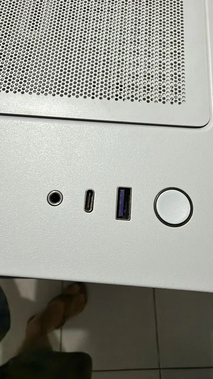 Gabinete NZXT H5 Flow  - Foto 4