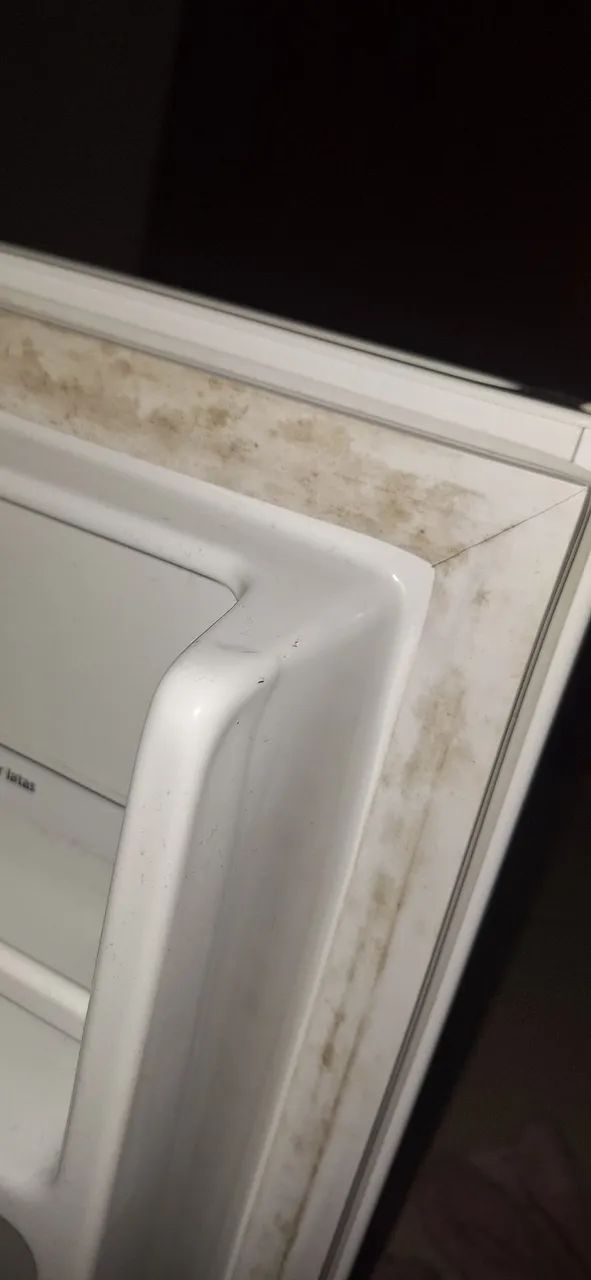 Frigobar Midea 45L MRC06B1 127V ? Funcionando perfeitamente - Foto 4