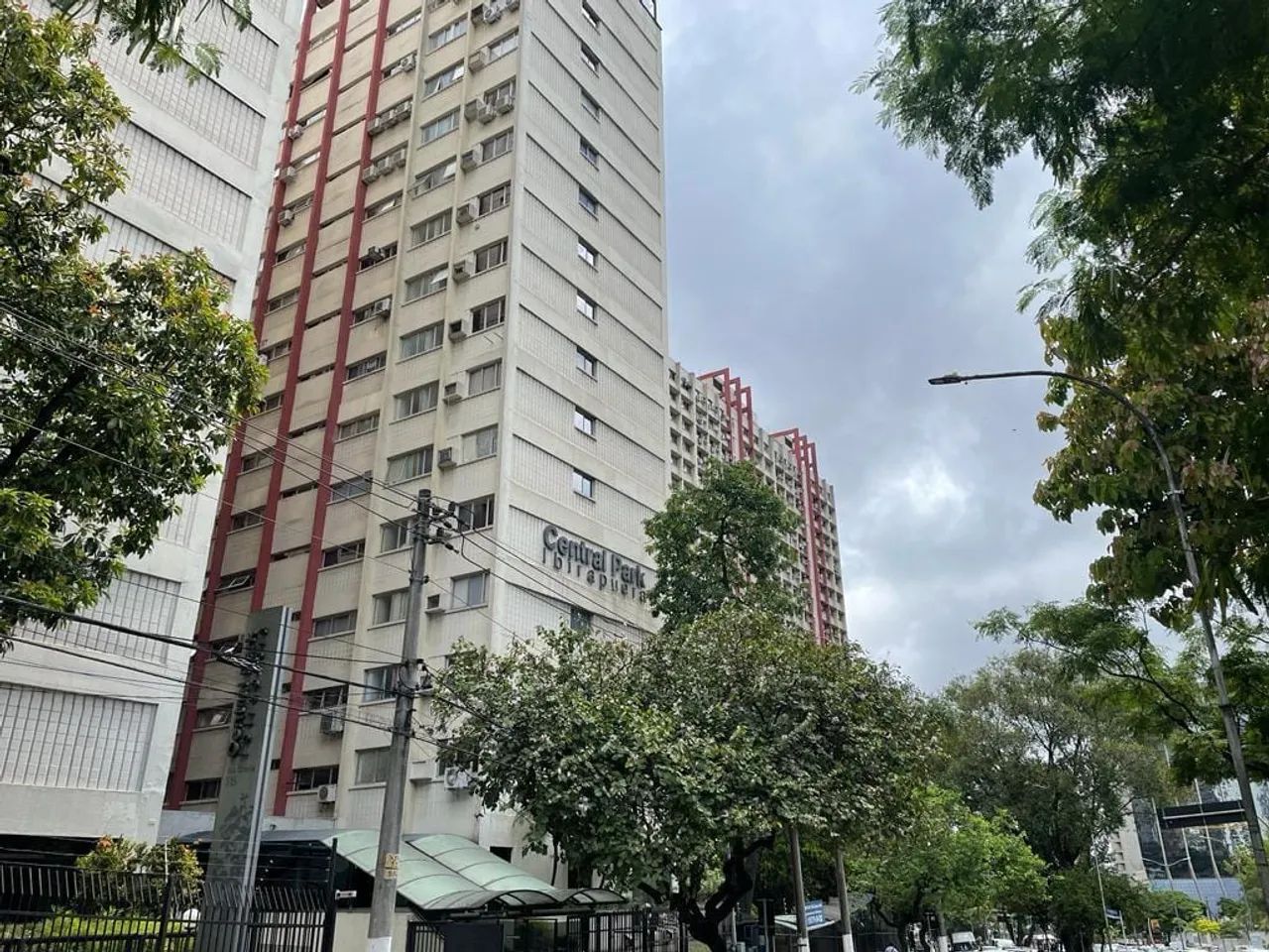 Sala à venda, próximo ao metro Paraiso e Ana Rosa São Paulo, SP