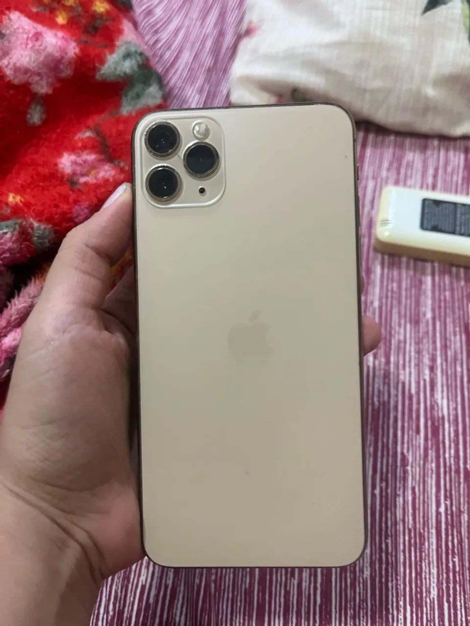 iPhone 11 Pro Max 64gb - Foto 2