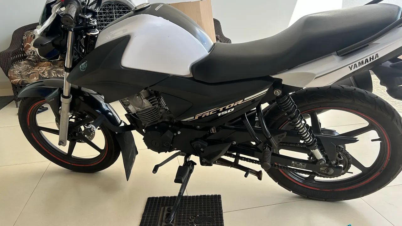 YBR Factor 150ED - Foto 2