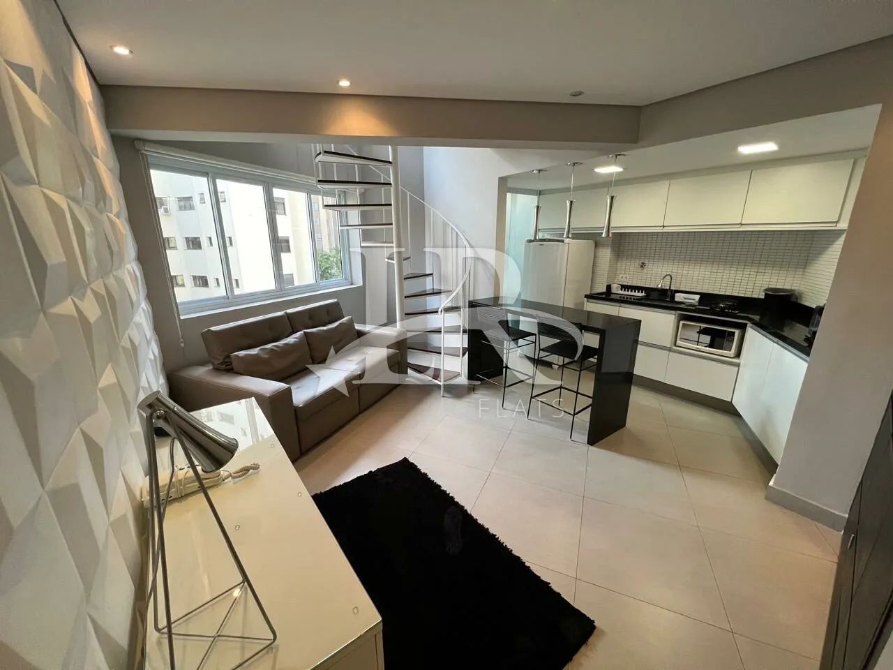 LR Flats Apartamento e Studio - Duplex mobiliado para alugar na Vila Nova Conceição.