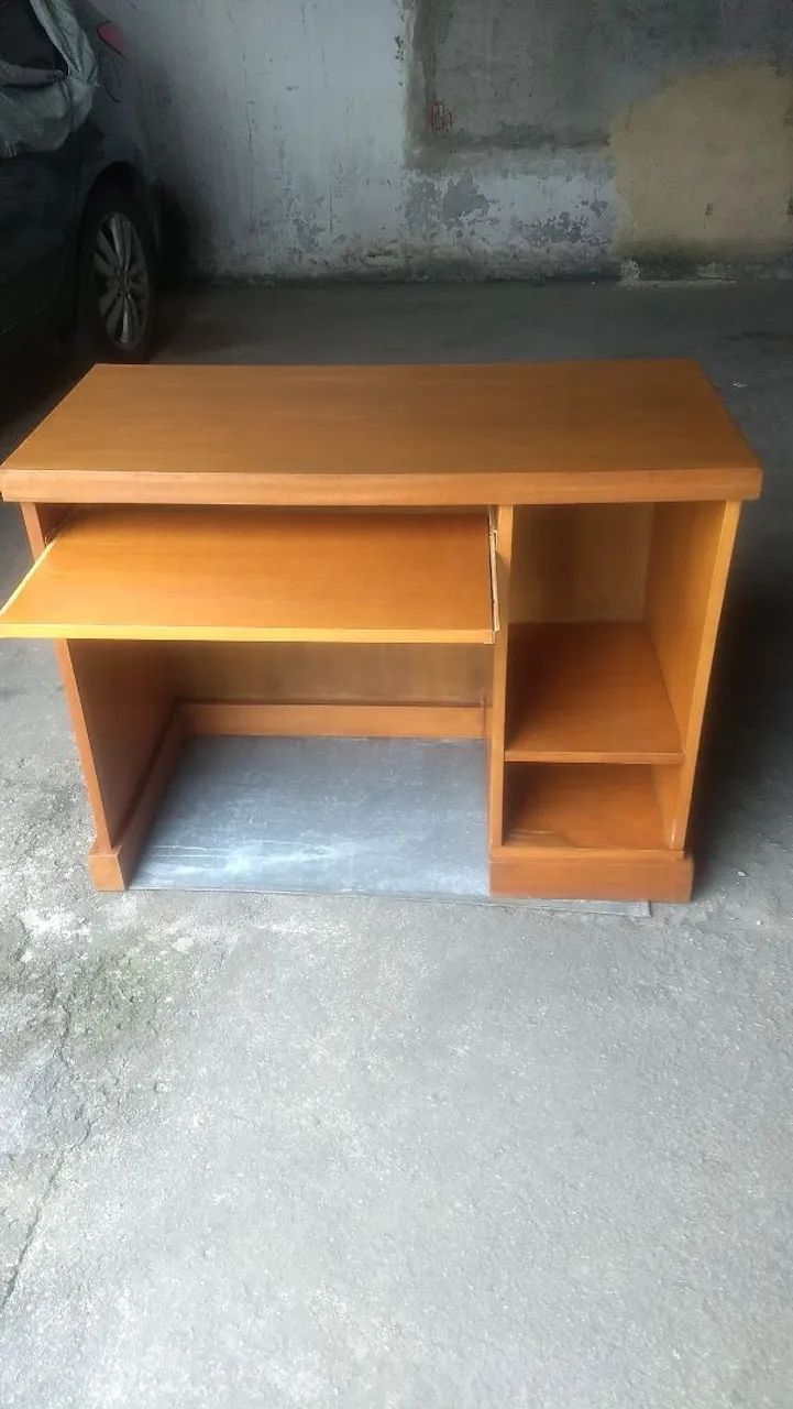 Mesa de computador  ou de estudoem madeira  - Foto 2