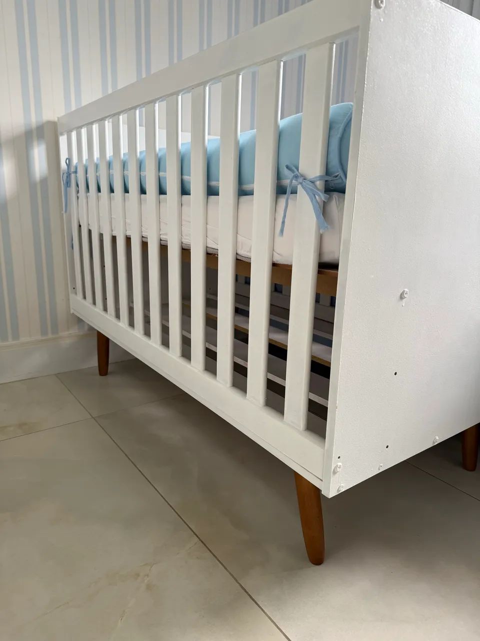 Berço+kit berço+cômoda+banheira 