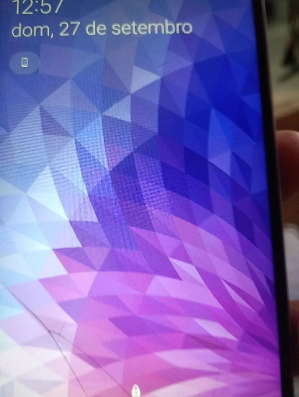 Celular J 8 64 GB 