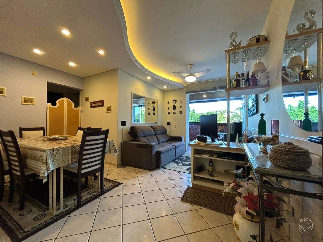 Apartamento de 77m² com 3 quartos na Praia Brava - Foto 2