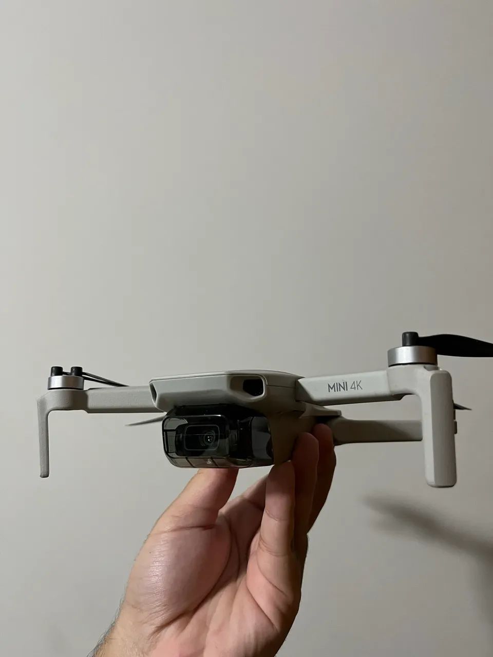 Drone DJI Mini 4K - Muito novo