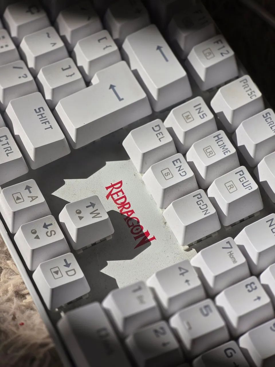 Teclado REDRAGON Seminovo - Foto 2