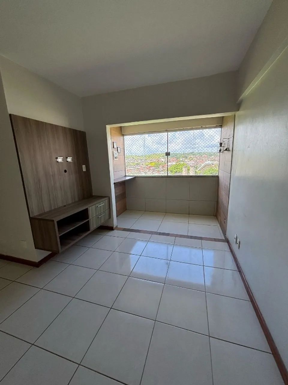 Apt 2 quartos (Sendo 1 suíte ) - Semimobiliado