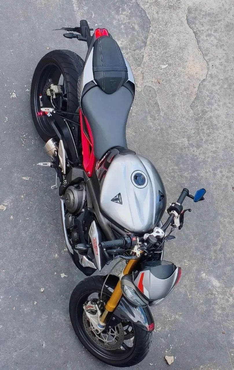 Triumph 765 RS  - Foto 3