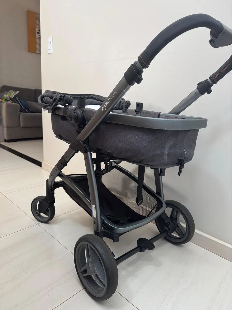 Carrinho e bebê conforto Infanti Épic Lite - Foto 2