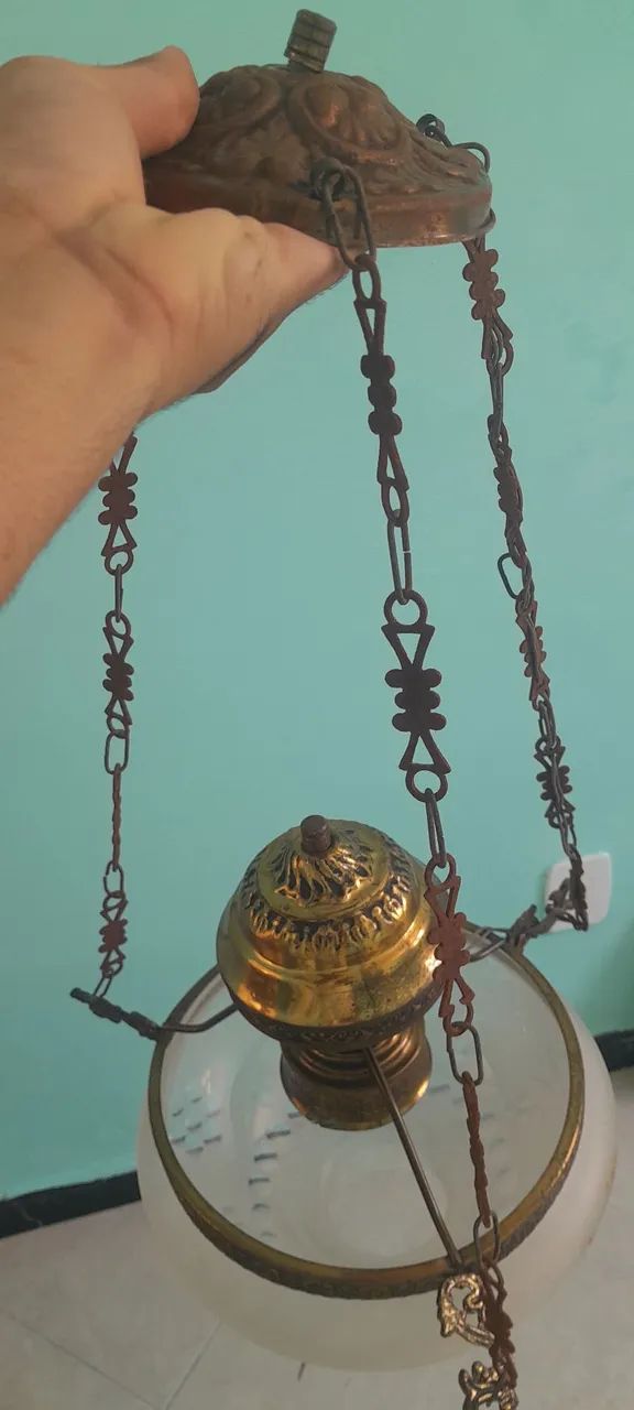 Lustre 250,00 cada
