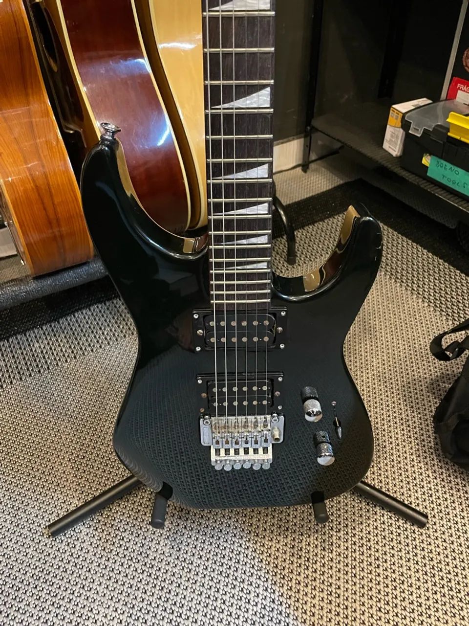 Guitarra Jackson DX10D - Foto 2
