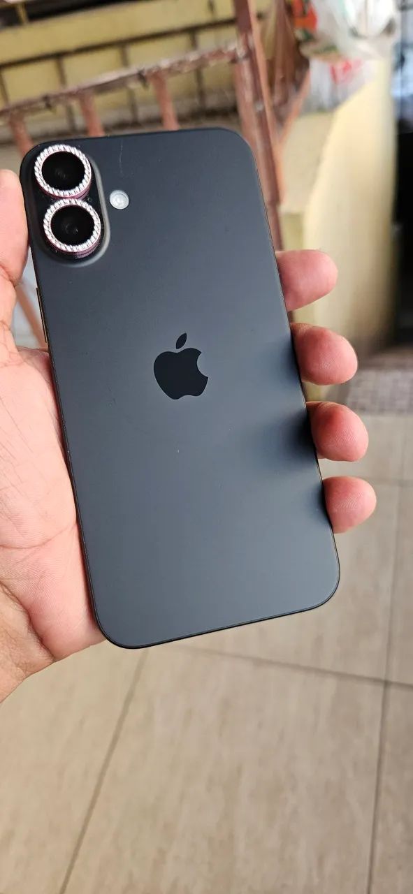 Iphone 16 plus - Foto 5