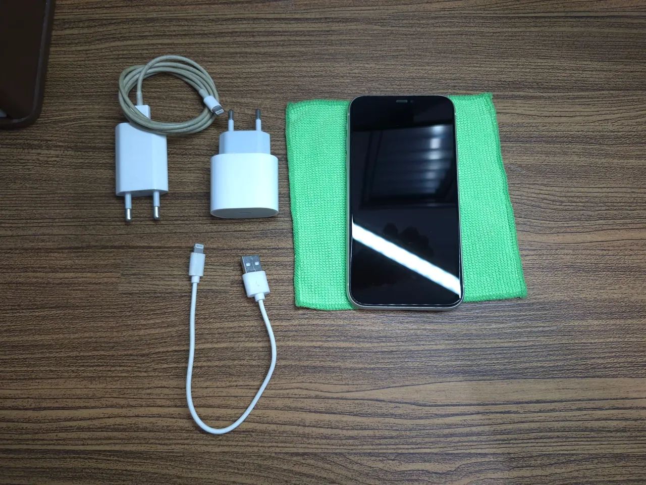 iPhone 11 Branco - 64GB - Foto 5