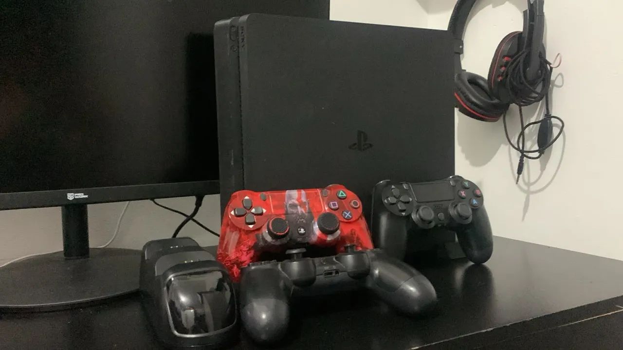Ps4 slim