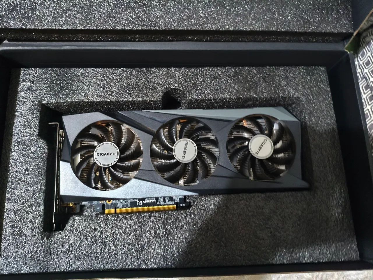 RTX 3050 8gb GIGABYTE 