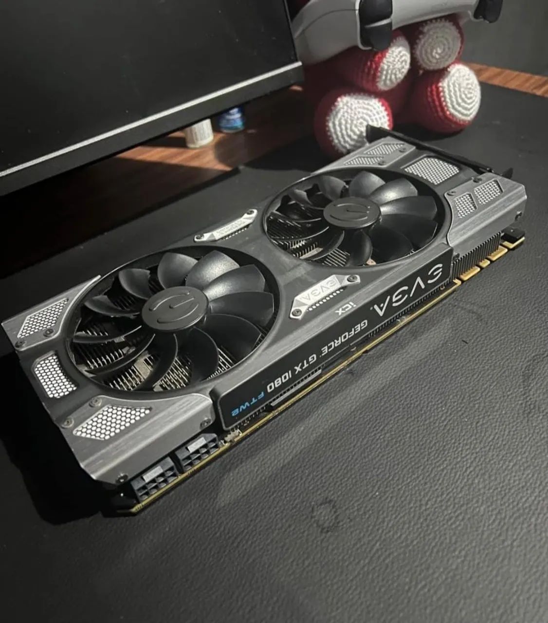 PLACA DE VÍDEO GTX 1080 EVGA (TROCO)