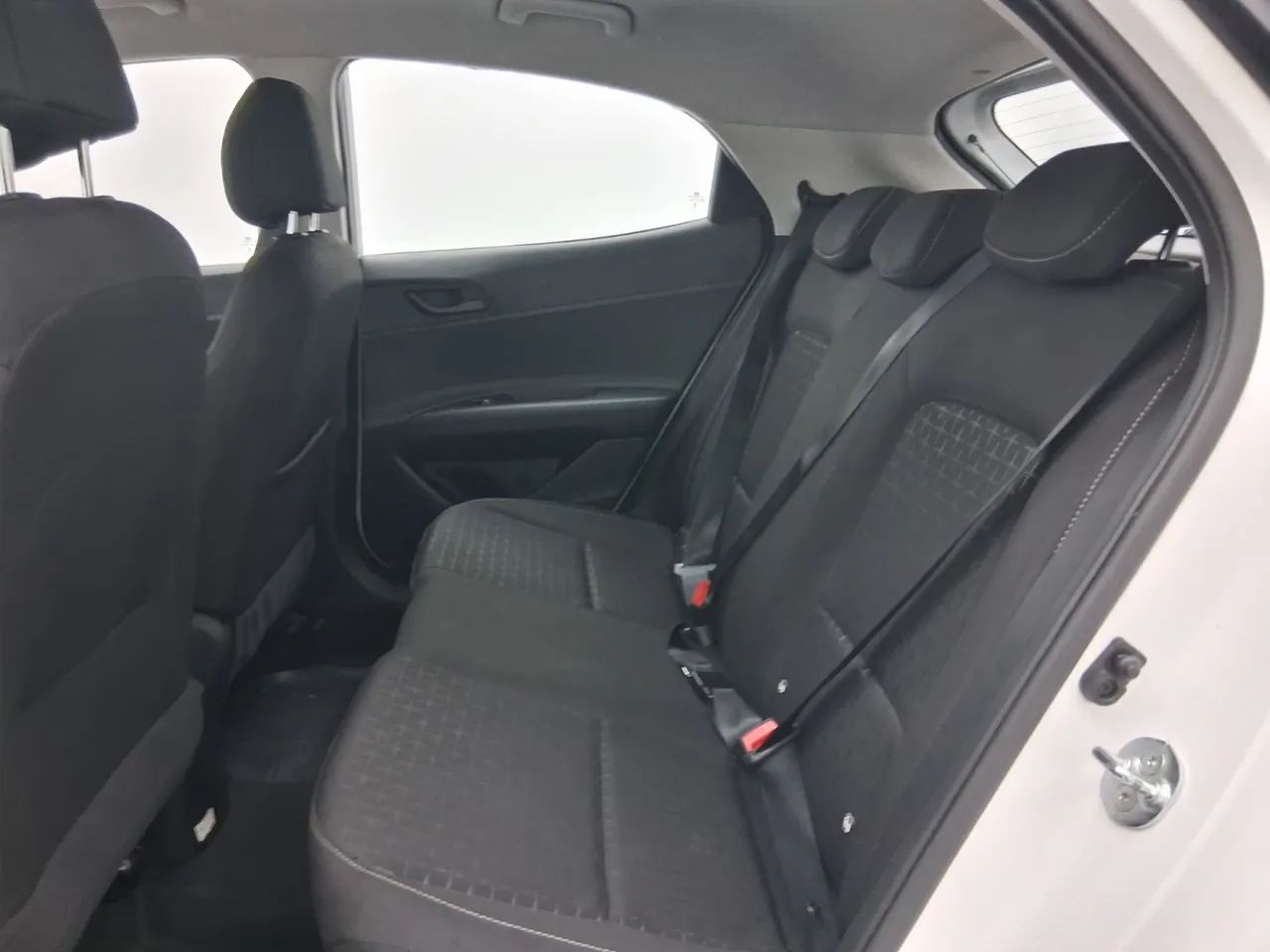 Hyundai HB20 Comfort Plus 1.0 Flex 12V Mec., foto 17 de 18