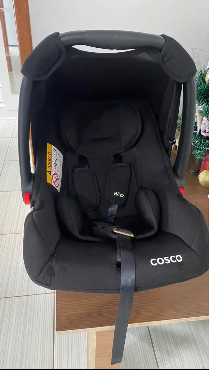 Carrinho de bebê com bebê conforto  - Foto 3