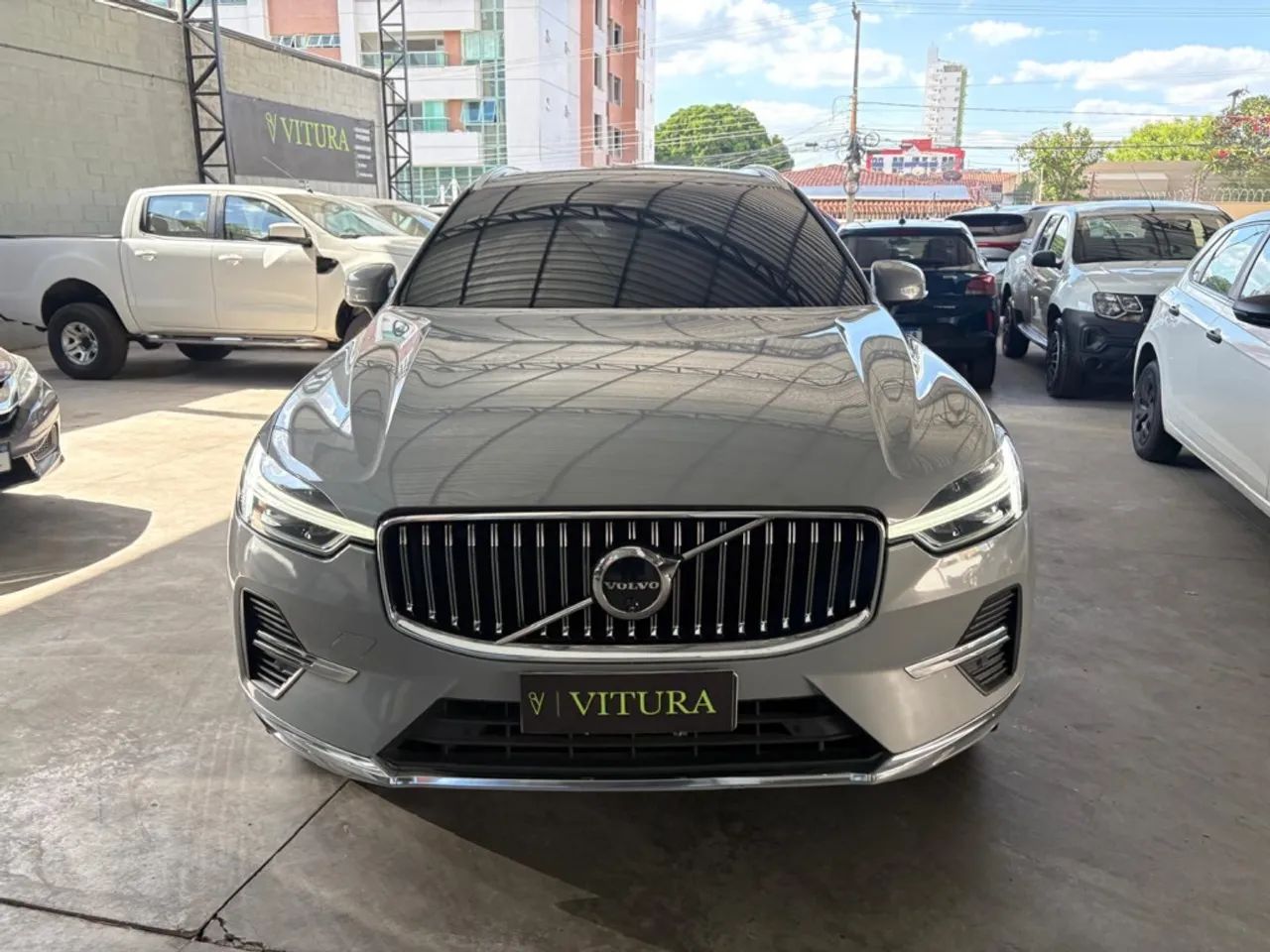 Volvo Xc XC 60 T-6 INSCRIPTION 2.0 FWD 5p 2024