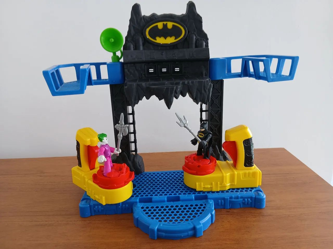 Imaginext DC Super Friends - Batalha na Batcaverna - Foto 2