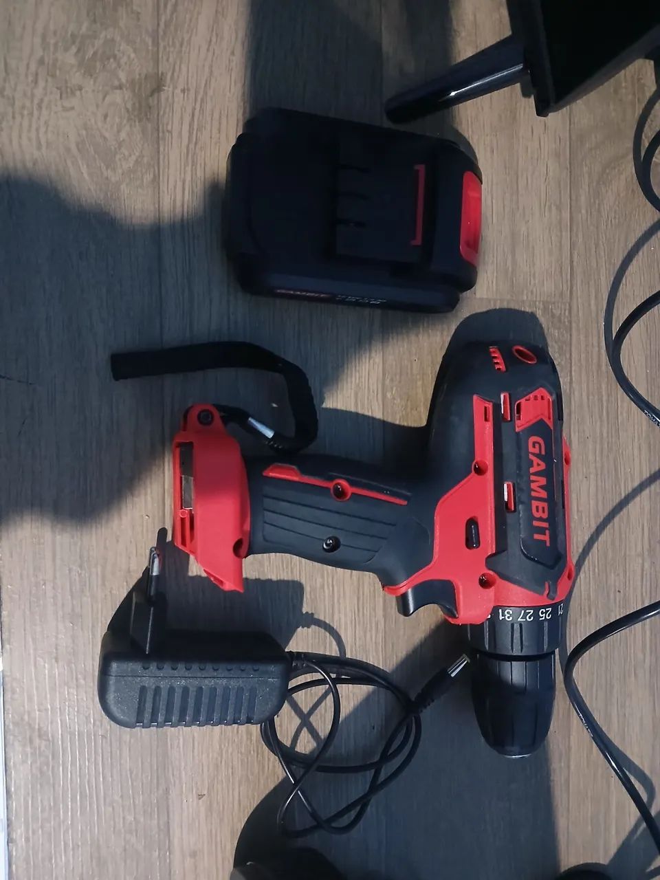 Furadeira automatica 
