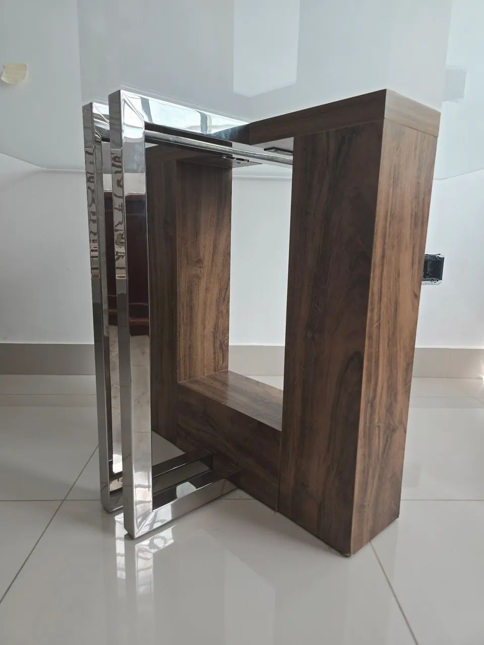 Mesa com tampo de vidro - Foto 2