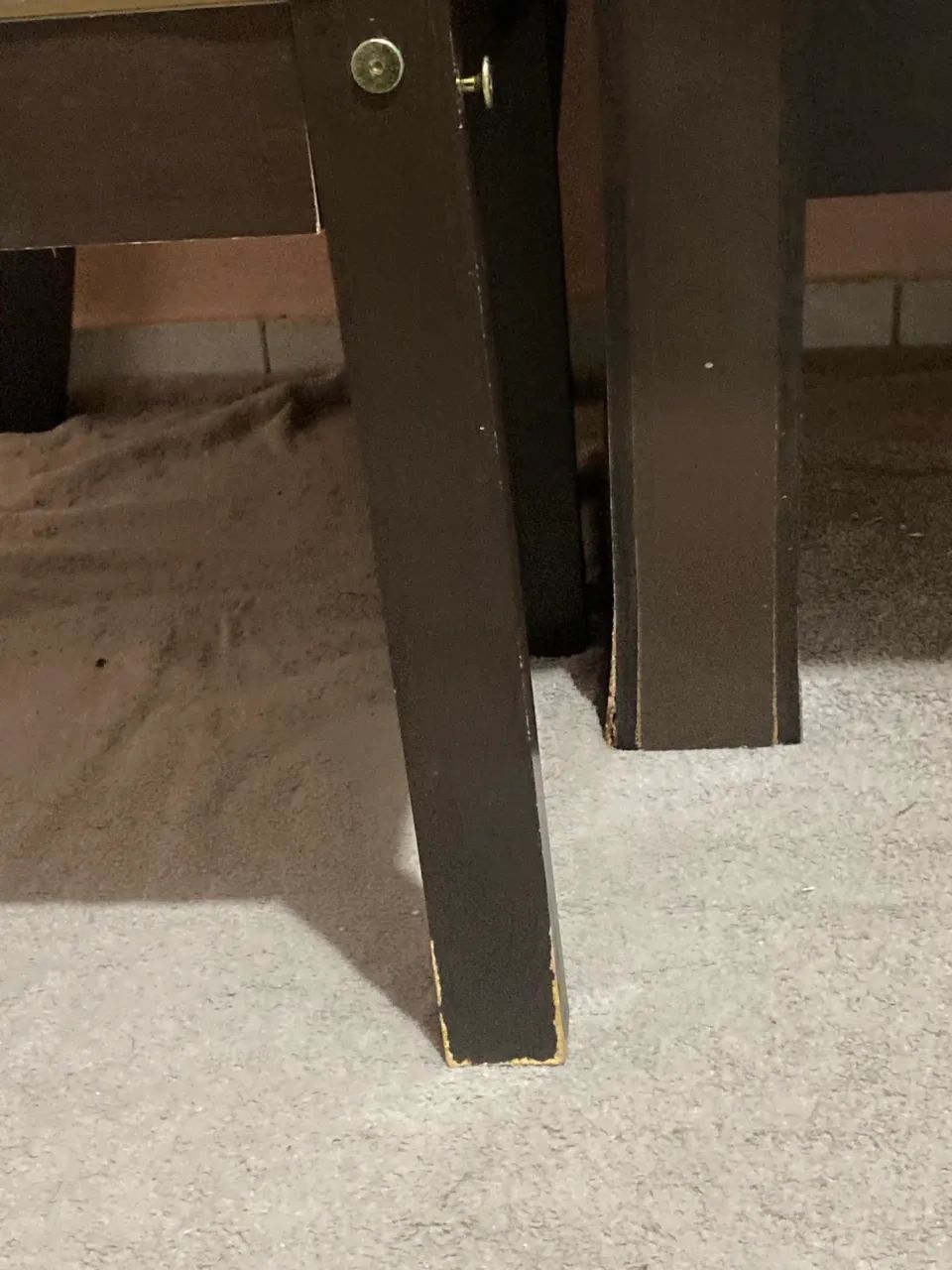 MESA DE JANTAR COM 4 CADEIRAS. - Foto 4