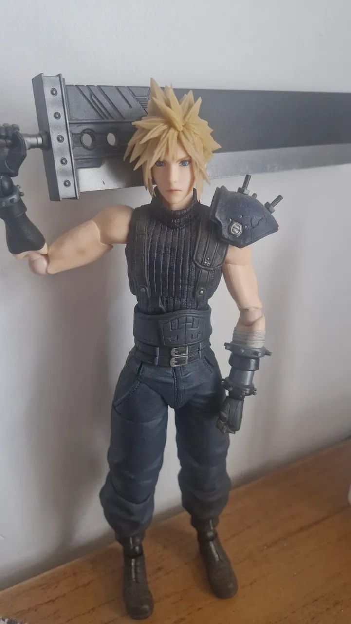 Action Figure Final Fantasy 7 Edição Colecionador - Foto 3