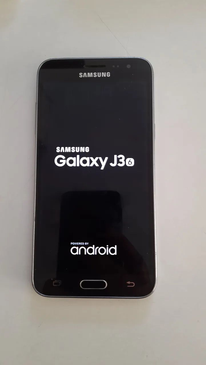 Celular Samsung J3