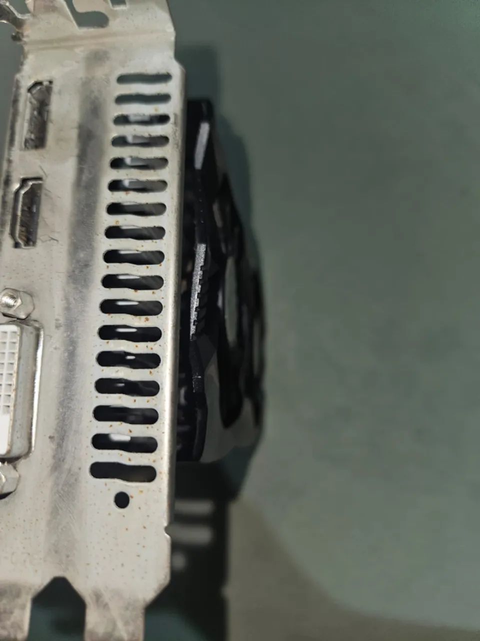 GTX 1050 Ti 4GB GDDR5 128-bit - Foto 4