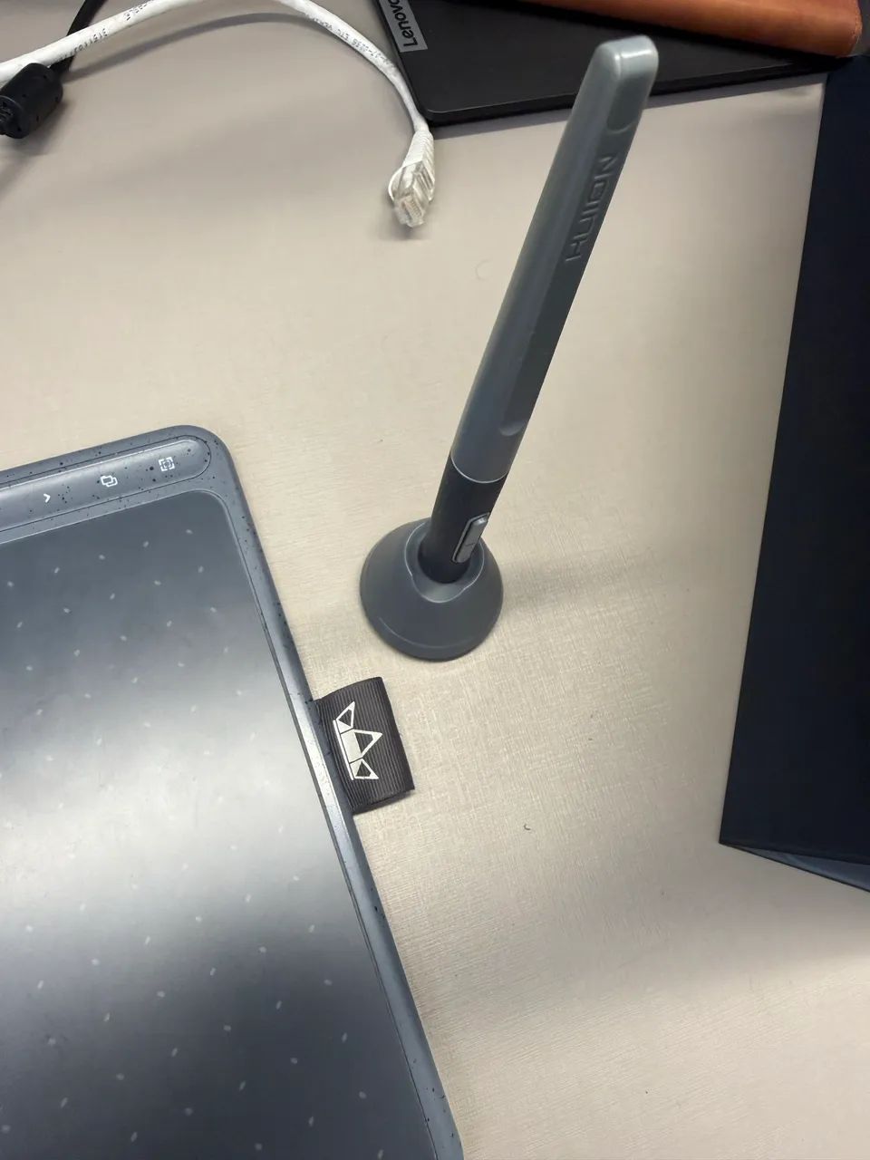 Huion tablet hs611 mesa digitalizadora - Foto 2