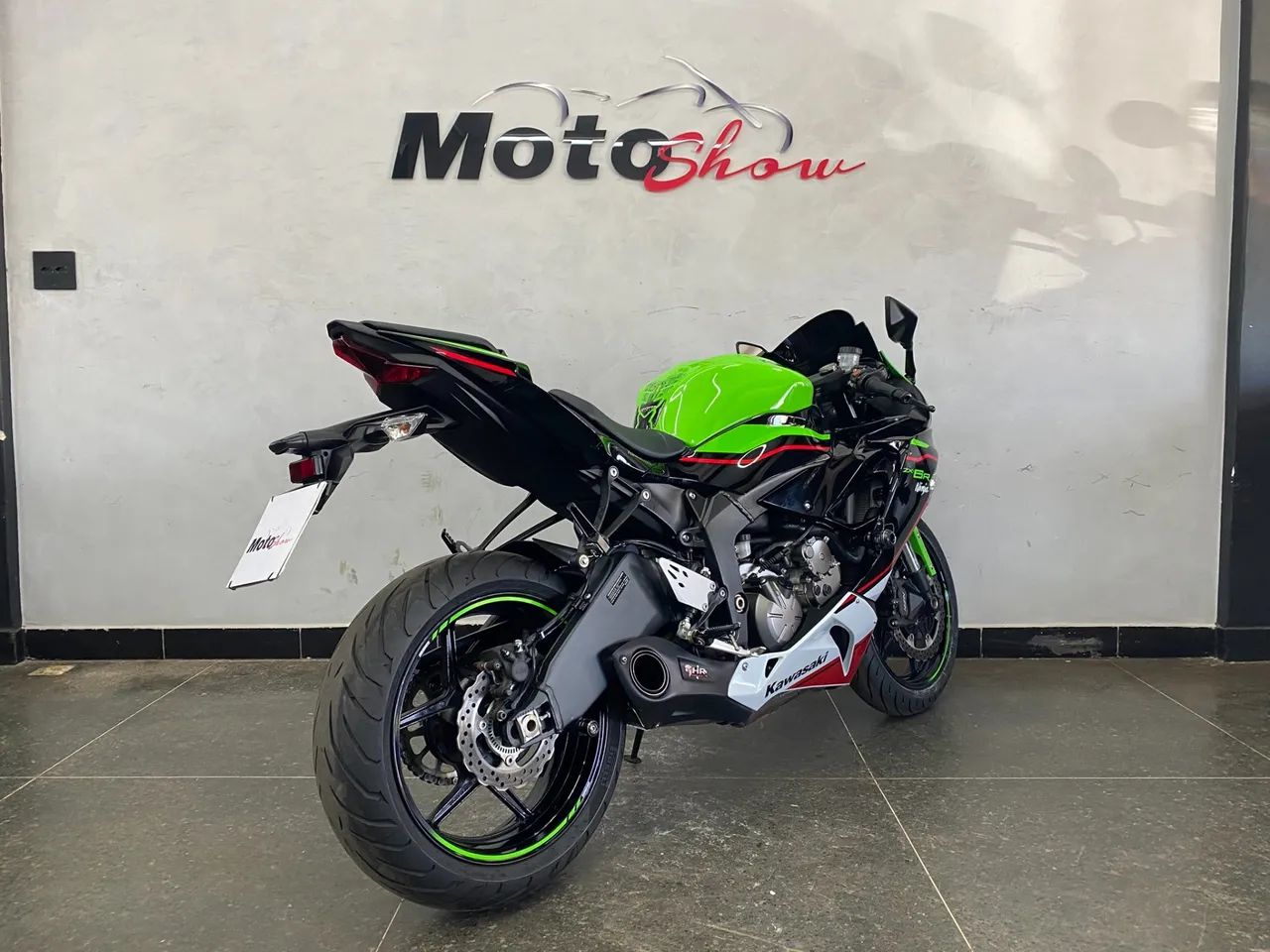 Kawasaki Zx-6r 636cc 2022 - 1518868298 | OLX