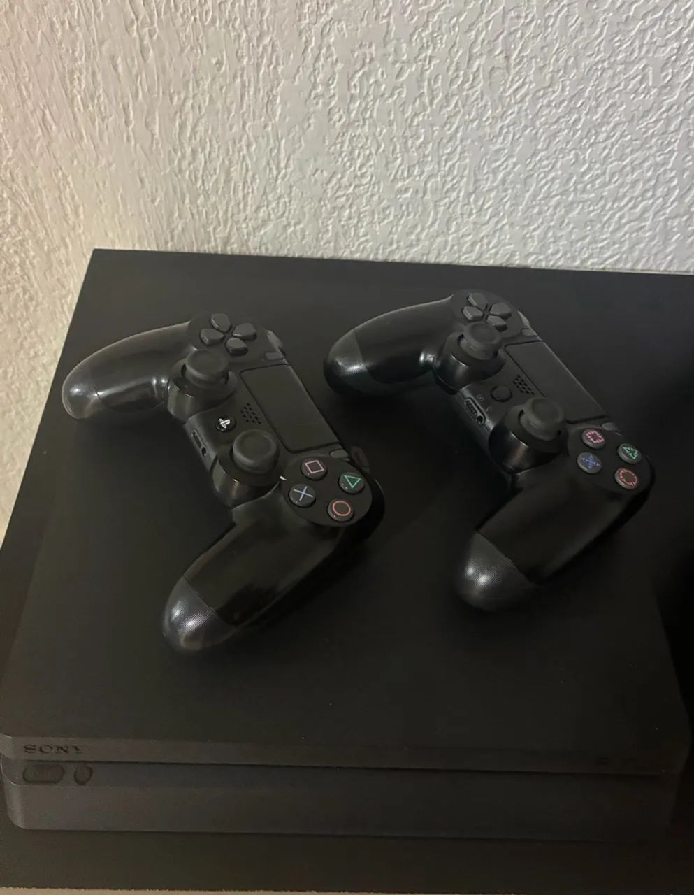Ps4 slim 