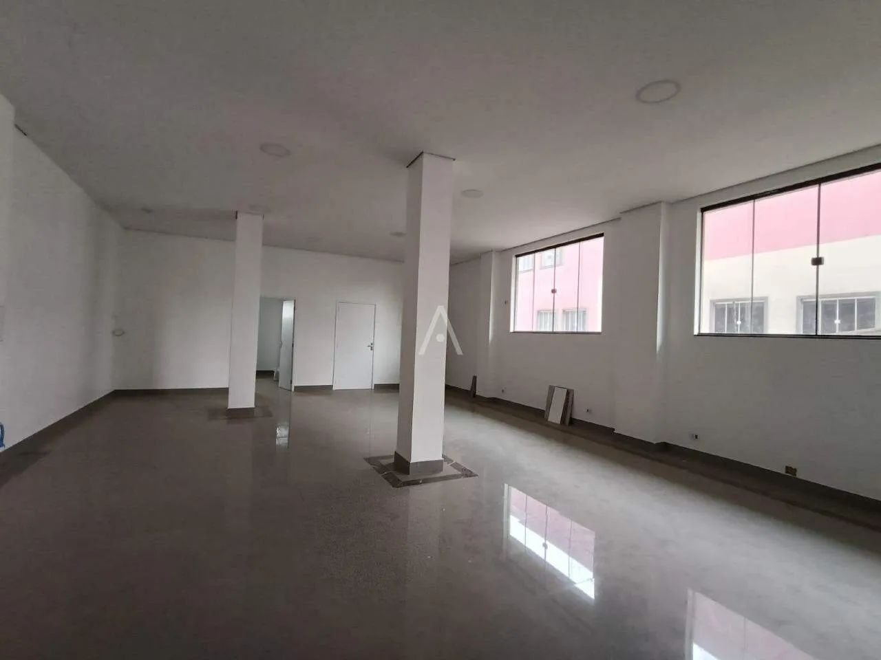 Sala para locação no Centro próximo Teatro em Cascavel PR - Foto 2